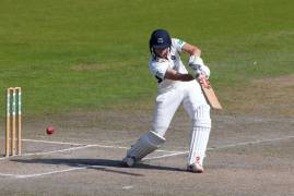 LANCASHIRE v MIDDLESEX | DAY FOUR ACTION