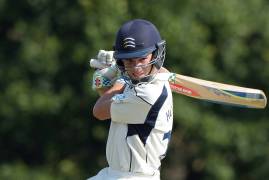 Holden signs long term deal with Middlesex