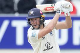 MATCH ACTION | DAY ONE V GLOUCESTERSHIRE | COUNTY CHAMPIONSHIP