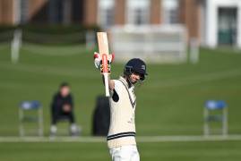 DAY ONE VS OXFORD MCCU - CLOSE OF PLAY INTERVIEW WITH STEPHEN ESKINAZI