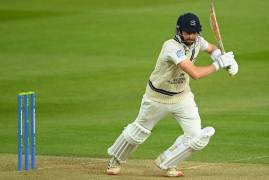 DAY THREE MATCH ACTION | GLOUCESTERSHIRE V MIDDLESEX 