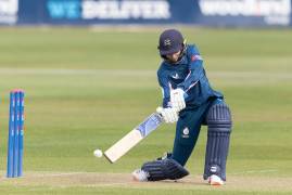MATCH ACTION | YORKSHIRE WOMEN V MIDDLESEX WOMEN 
