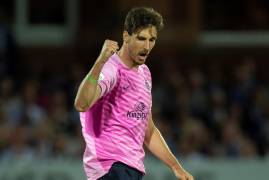 MIDDLESEX NAME SQUAD OF FOURTEEN FOR OPENING BLAST CLASH