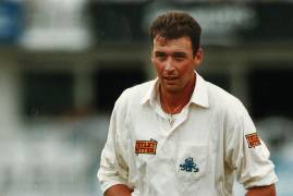 ANGUS FRASER SELECTS DREAM MIDDLESEX ASHES XI 