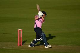 MATCH ACTION | HAMPSHIRE V MIDDLESEX