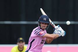 MATCH ACTION | GLOUCESTERSHIRE V MIDDLESEX