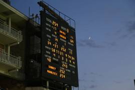 MATCH ACTION | SURREY V MIDDLESEX