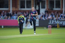 MAX HARRIS SIGNS CONTRACT EXTENSION WITH MIDDLESEX CRICKET
