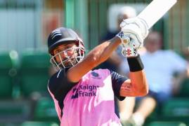 DARYL MITCHELL TALKS US THROUGH HIS STAY WITH MIDDLESEX 