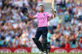 MALAN HITS CAREER BEST 117 AS MIDDLESEX DOMINATE | SURREY v MIDDLESEX | MATCH ACTION