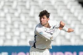 JOSH DE CAIRES COMMITS FUTURE TO MIDDLESEX CRICKET 