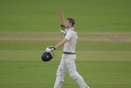 MATCH ACTION | DAY ONE V DERBYSHIRE