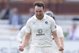 MATCH ACTION | DAY TWO V KENT