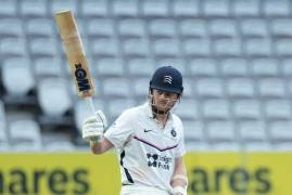 MATCH ACTION | DAY THREE V WARWICKSHIRE