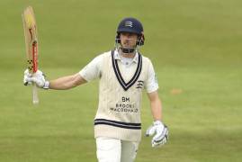DAY ONE MATCH ACTION | LEICESTERSHIRE V MIDDLESEX 