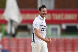 MATCH ACTION | DAY THREE V LEICESTERSHIRE