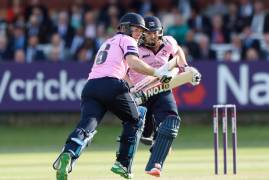 Middlesex v Kent Spitfires: Match Report