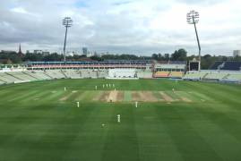 Warwickshire v Middlesex Day 2: Watch & Listen