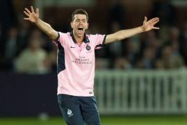 WATCH & LISTEN - T20 BLAST MATCH ACTION AND INTERVIEW FROM ESSEX v MIDDLESEX