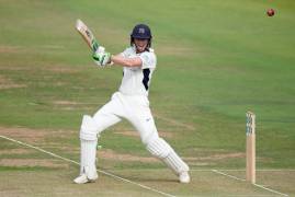 MIDDLESEX V KENT - MATCH UPDATES