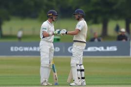 MIDDLESEX v GLOUCESTERSHIRE | MATCH UPDATES