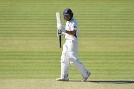 MIDDLESEX VS LEICESTERSHIRE - DAY ONE MATCH ACTION