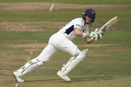 MIDDLESEX V SUSSEX - MATCH UPDATES