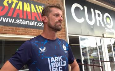 CHAT AT THE CLOSE | DANE VILAS