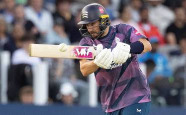 MATCH ACTION | GLOUCESTERSHIRE MEN V MIDDLESEX MEN | VITALITY BLAST