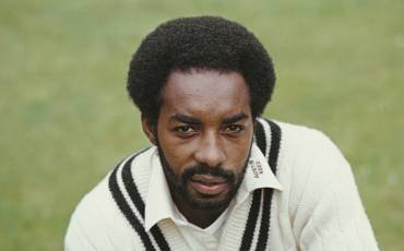 ROLAND BUTCHER PRESENTED WITH SPORTING EQUALS LIFETIME ACHIEVEMENT AWARD