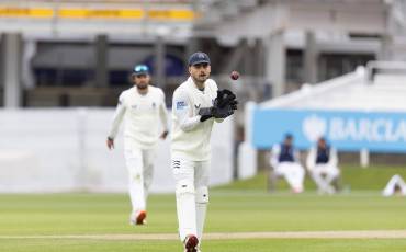 HARRY DUKE JOINS MIDDLESEX AND REPLACES JOE CRACKNELL IN THIS WEEKEND&rsquo;S FIXTURE AGAINST LANCASHIRE