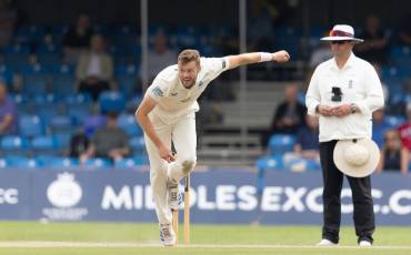 TOM HELM JOINS LEICESTERSHIRE ON A TWO-WEEK LOAN