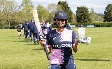 MATCH HIGHLIGHTS | MIDDLESEX WOMEN V GLOUCESTERSHIRE WOMEN | METRO BANK ONE-DAY CUP