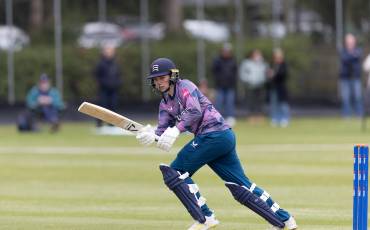 MATCH ACTION | MIDDLESEX WOMEN V KENT