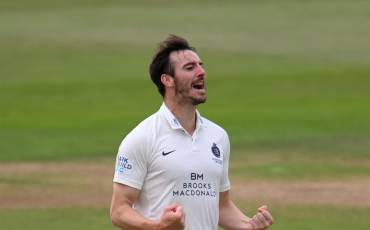 ROLAND-JONES SIGNS TWO-YEAR CONTRACT EXTENSION WITH MIDDLESEX CRICKET