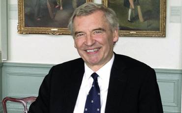 IAN LOVETT APPOINTED MBE IN KING'S BIRTHDAY HONOURS