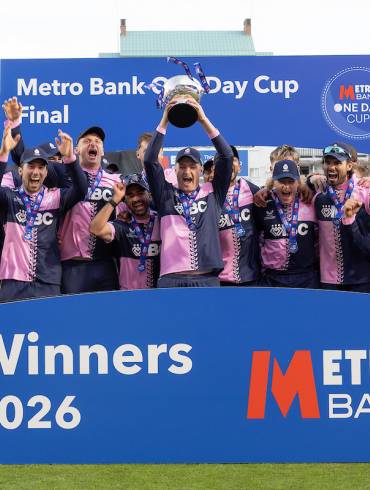 MATCH REPORT | METRO BANK ONE-DAY CUP FINAL | LEICESTERSHIRE FOXES V MIDDLESEX
