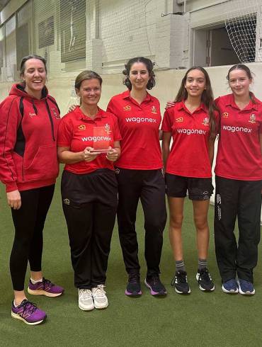 STOKE NEWINGTON WIN FIRST MWCL INDOOR SMASH OF WINTER